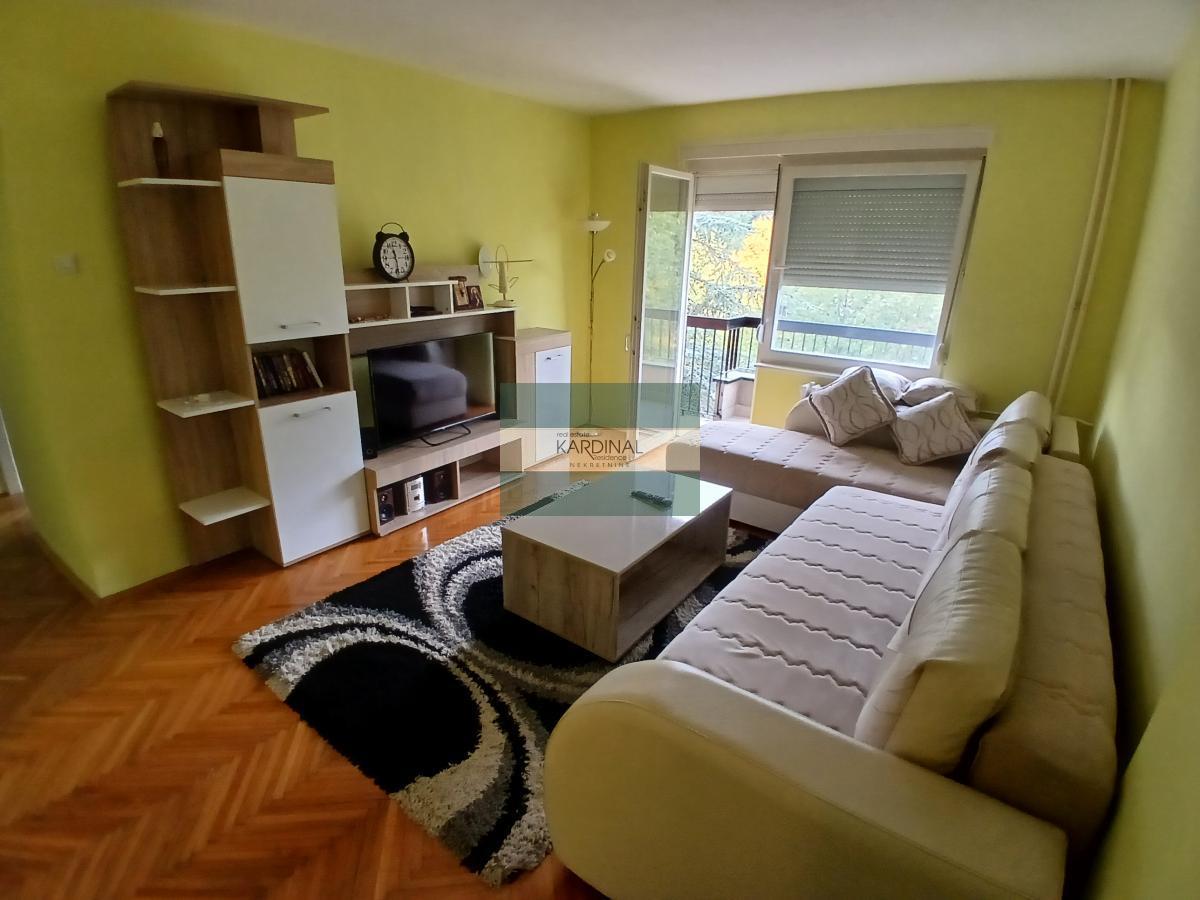 SAMO KOD NAS – jednoiposoban stan, tamo gde počinje vaše novo poglavlje!!!