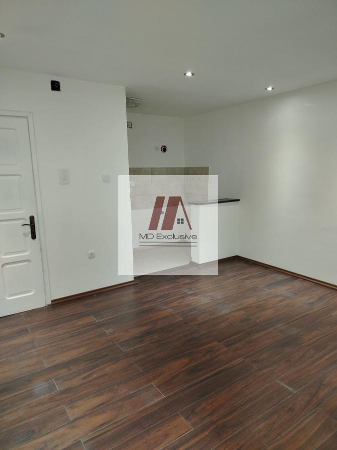 Prostran duplex u mirnom delu Zemuna