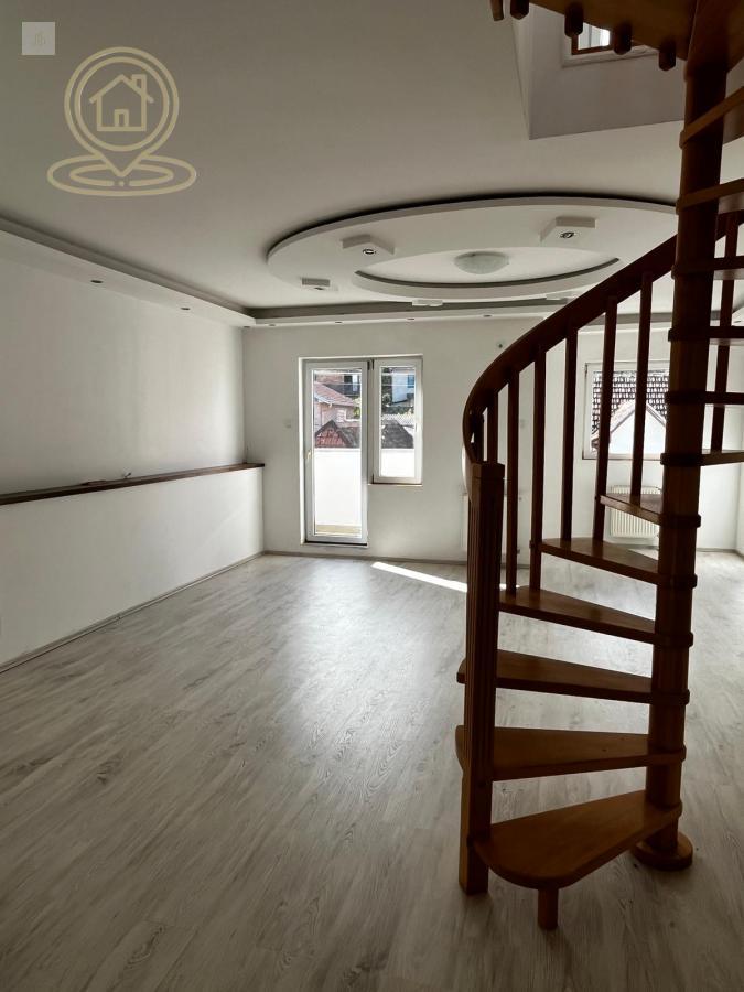 Sremski Karlovci,Svetao, Duplex, 130m 2