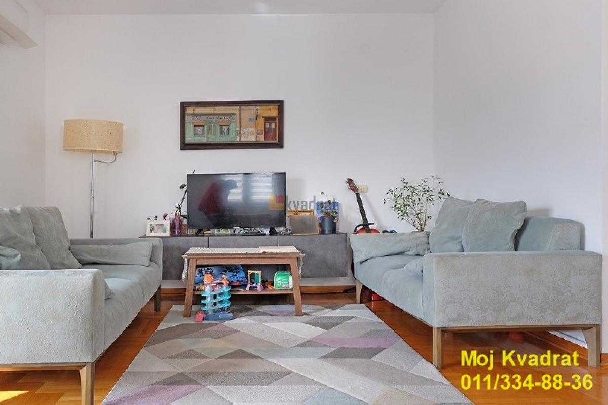 Vračar, Hram Svetog Save - Nebojšina, 68m2