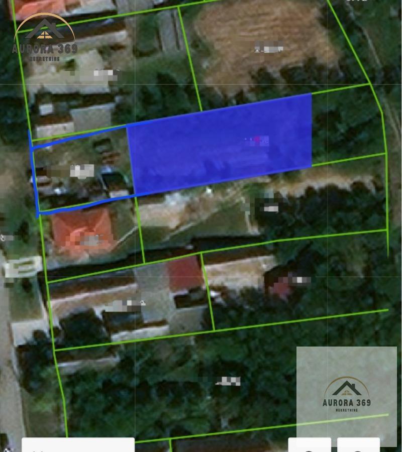 IRIG, IDEALNA PRILIKA, PLAC 1205m2, UPISAN OBJEKAT, IZLAZ NA 2 ULICE
