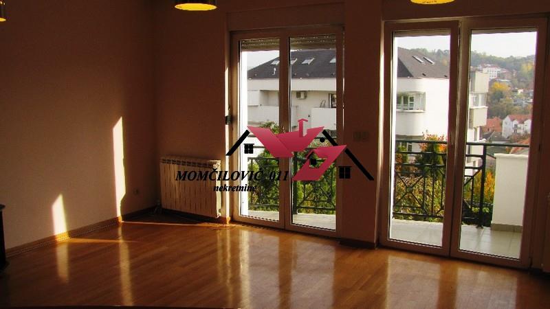 A.T.TIRKETA,-KUĆA U NIZU