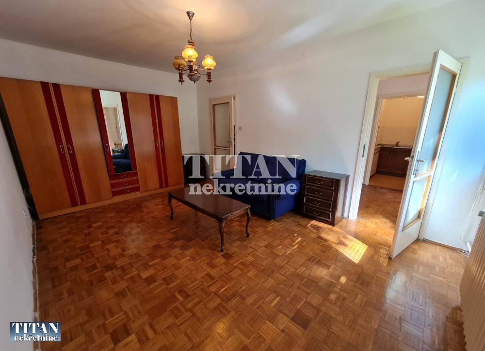 Komforan stan , adaptibilan u dvosoban ID#5601