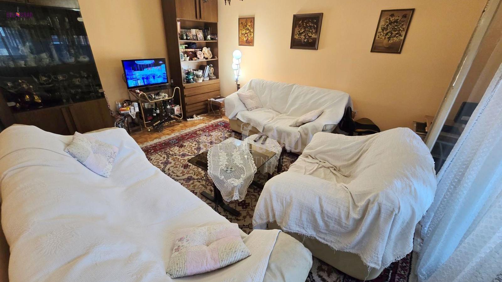 Vidikovac, Sretena Mladenovića Mike