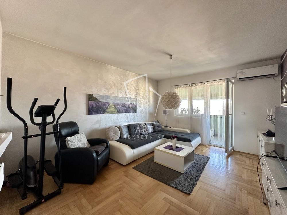 Dupleks sa pogledom na Dunav, mereno 58+22m2 ID#12961