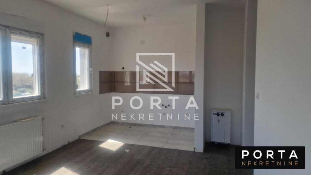 Ledine,Vojvođanska,3.0,50 m2,lux ID#1578