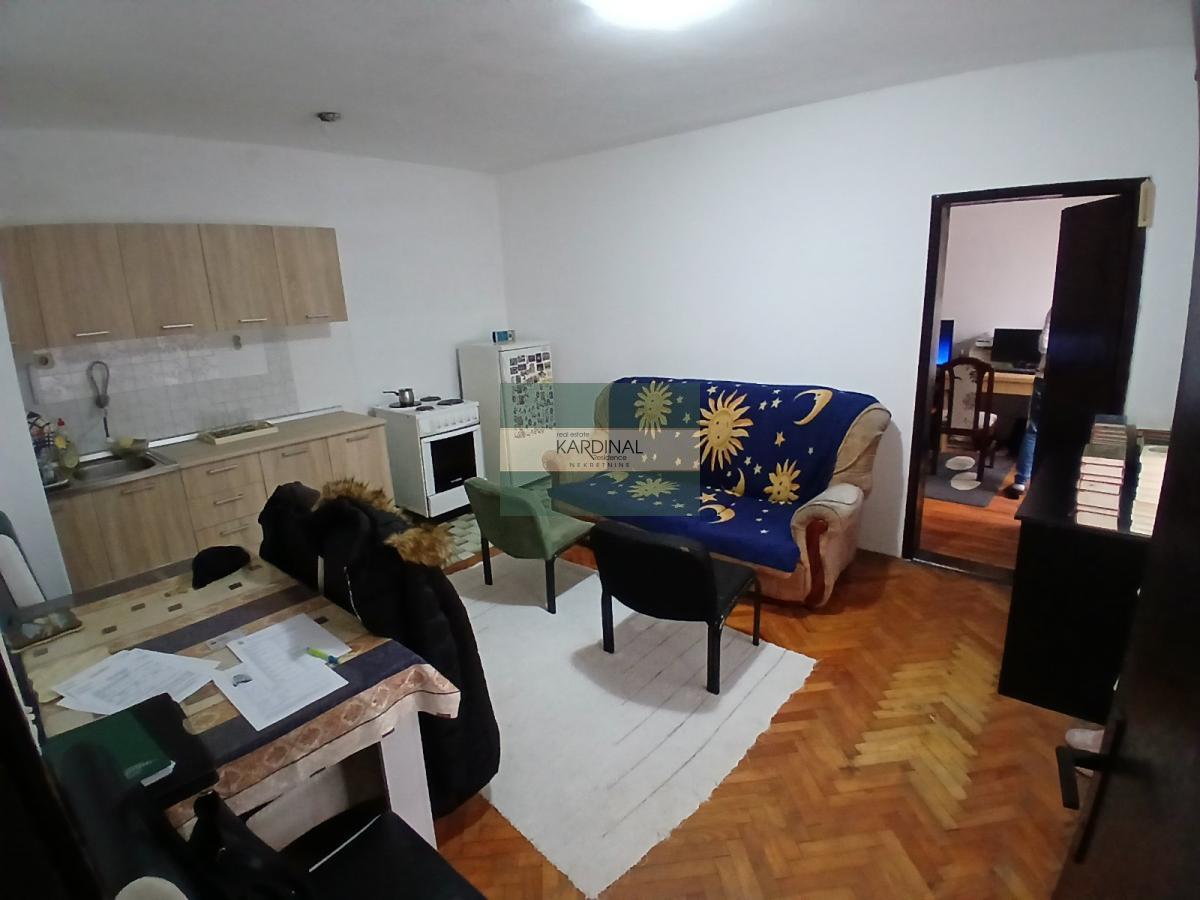 NA PRODAJU – PRIZEMNA KUĆA 63 m² SA PODRUMOM I GARAŽOM