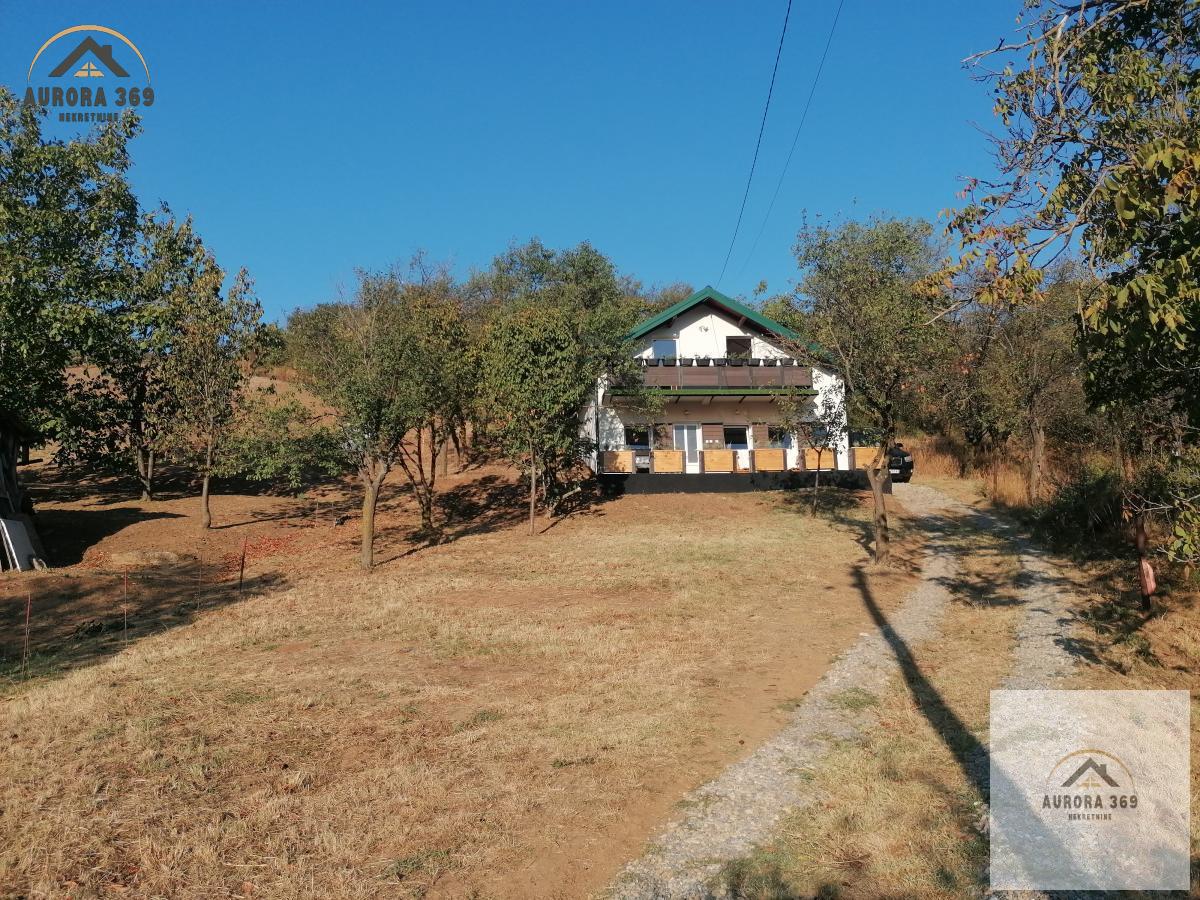 NOVI SAD - PARAGOVO ODLIČNA KUĆA