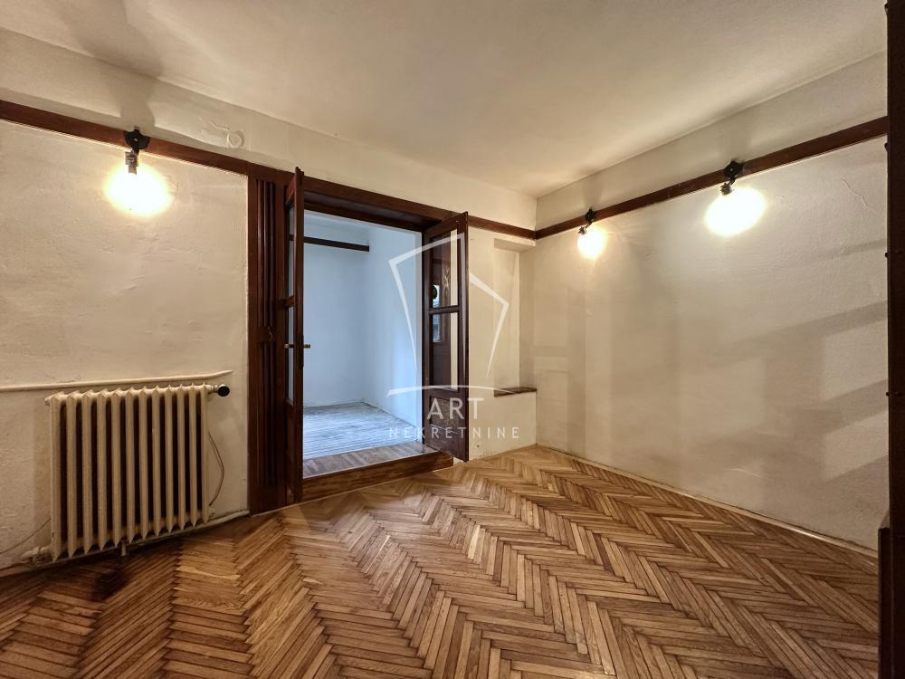 Stan u srcu Dorćola sa garažom ID#13133