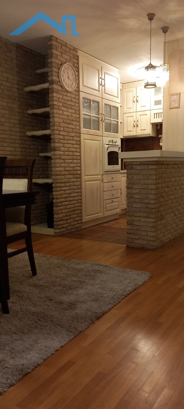 Stan, 65 m2, centar, Inđija