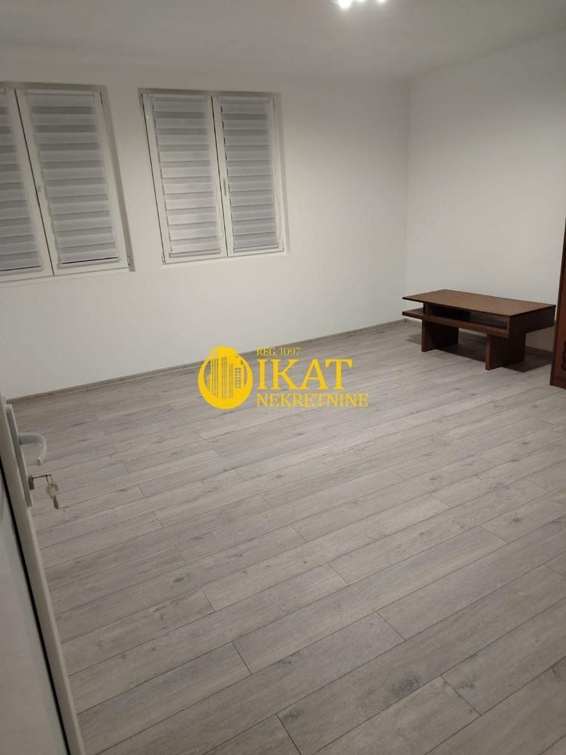 Banovo brdo, Ada mall 45m2 idealno za poslovni prostor ID#47