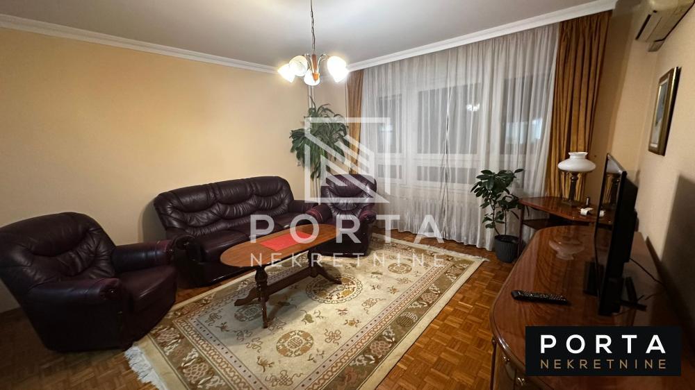 Dorćol, stan 81m2, privatan parking uključen ID#1594