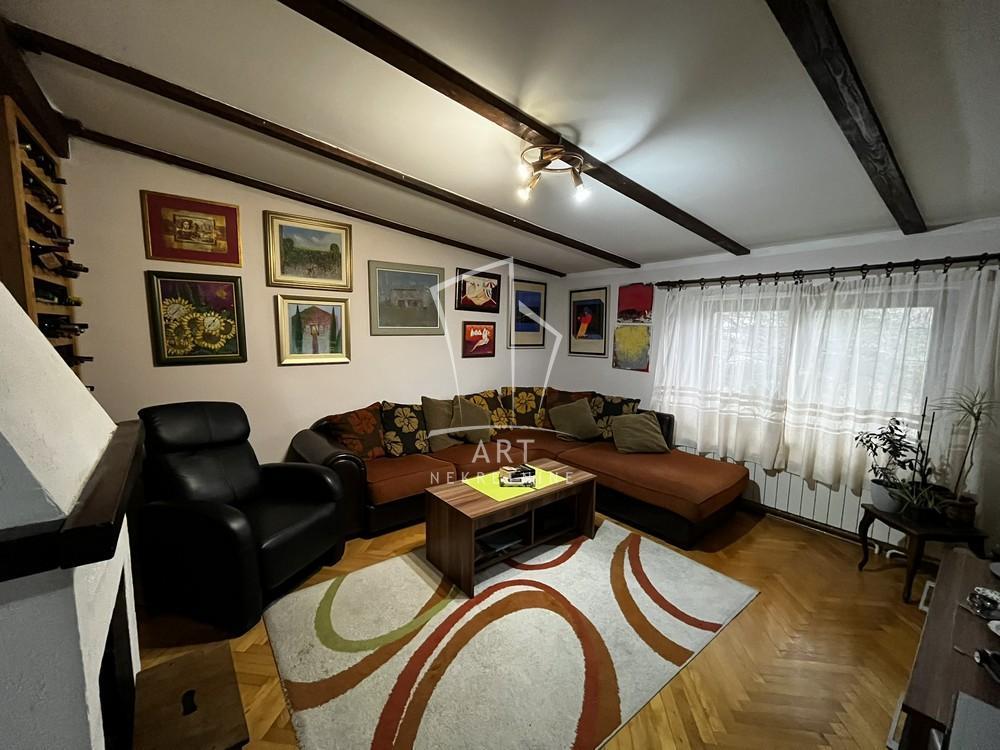 Impresivan šestosoban dupleks, mereno 136m2 ID#13324