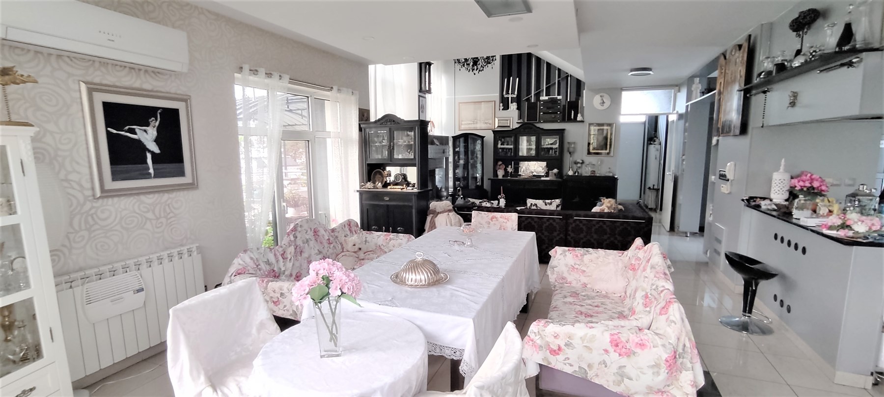 Dedinje, nova luksuzna kuća na 7ari sa garažom .. / ul.Miće 