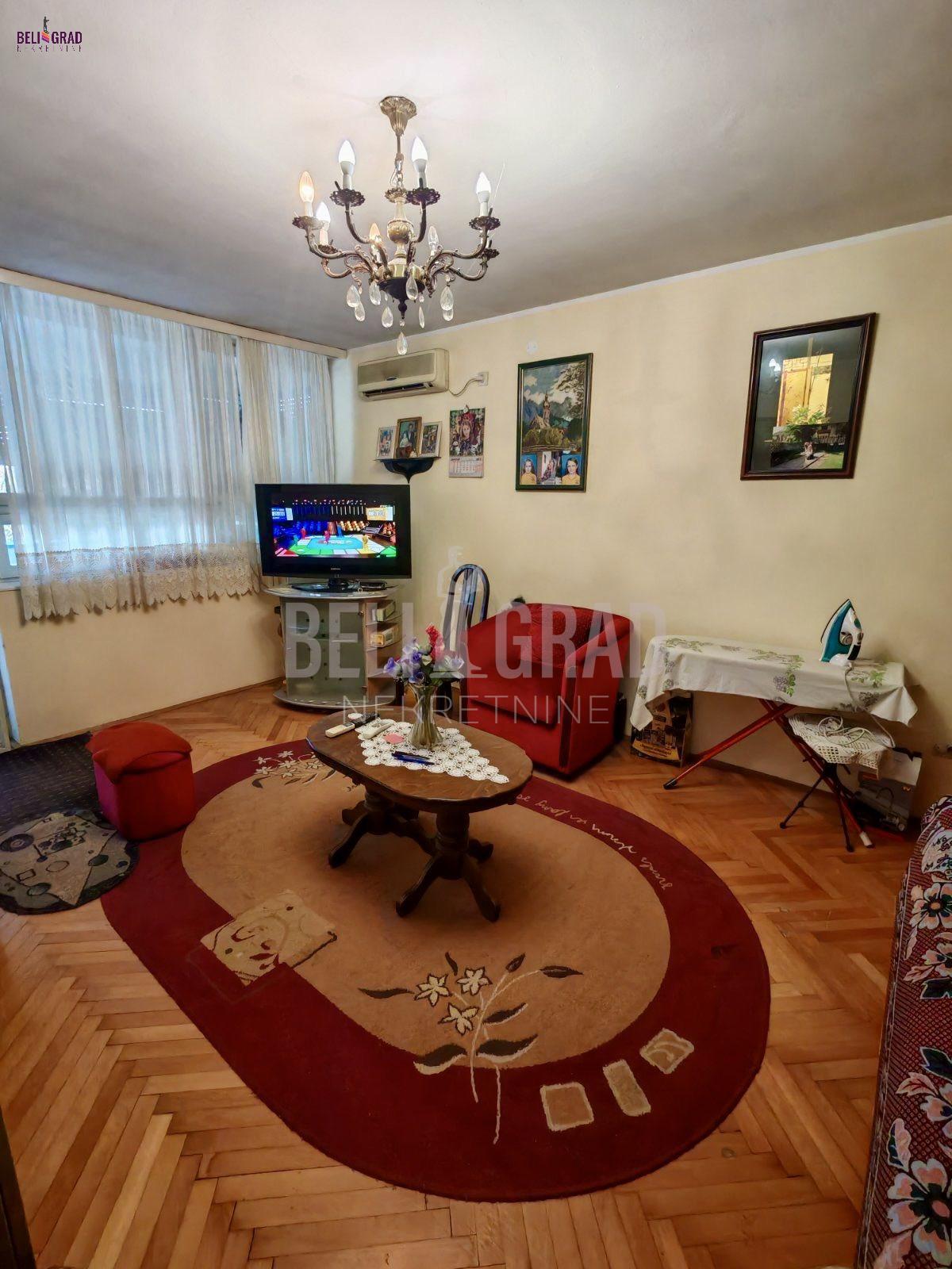 Milana Toplice, uknjižen, odmah useljiv