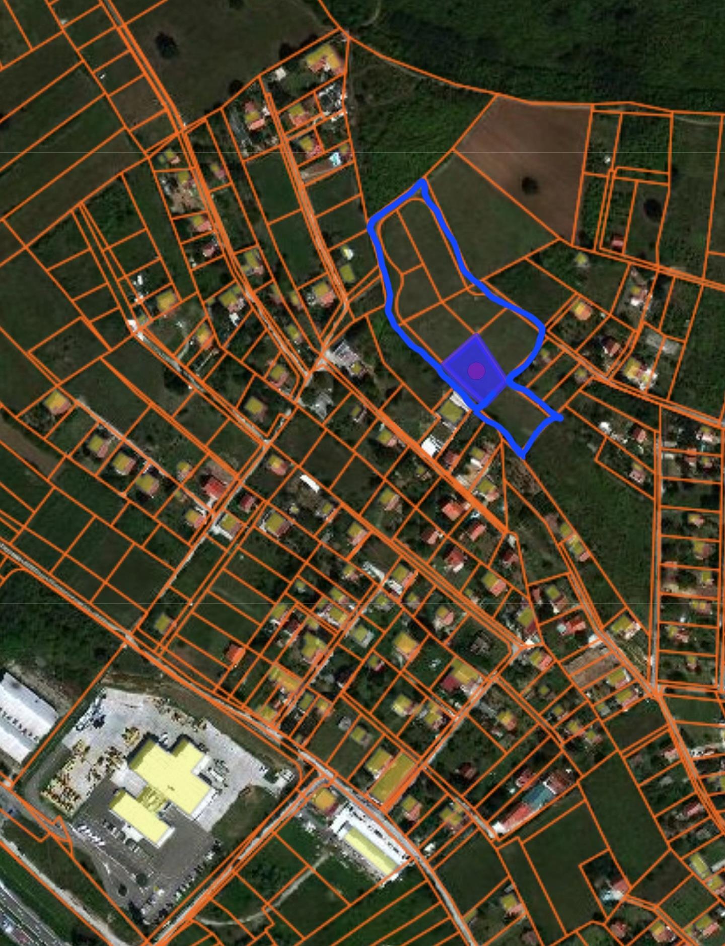 Plac kod Ikee, odlična lokacija ID#13604