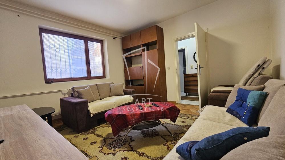 Banjica, Paunov breg, namešten stan ID#13632