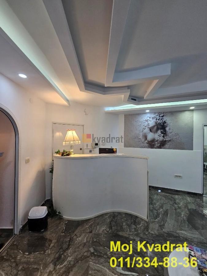 Vračar, Hram Svetog Save - Lamartinova, 60m2