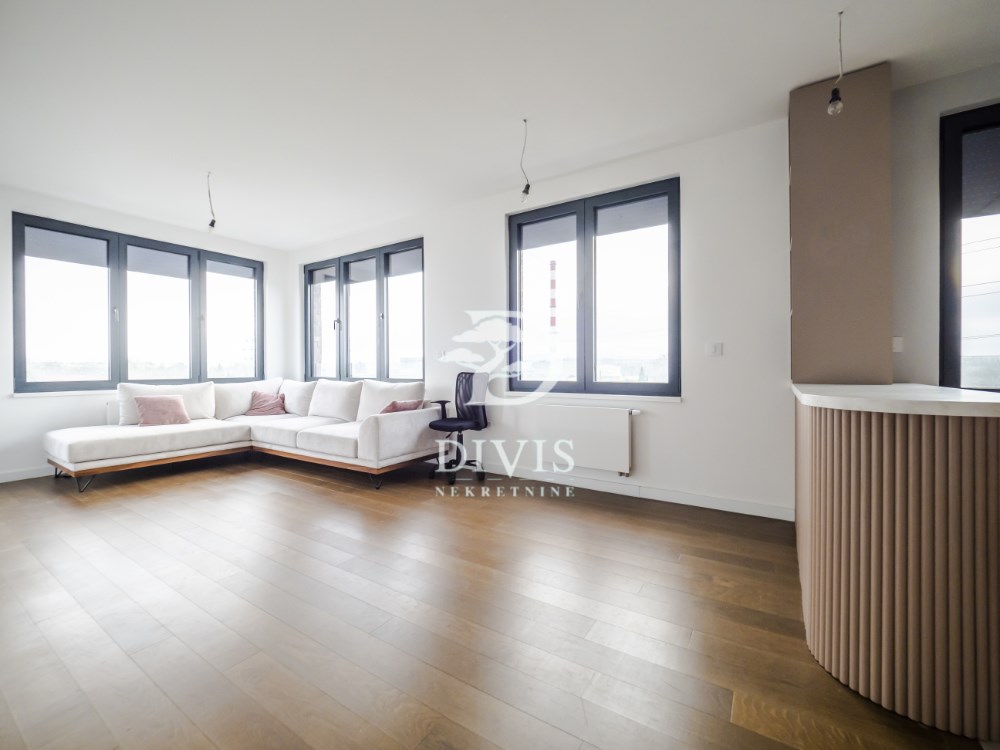 Luksuzan 4.0 stan u kompleksu Lastavice, 83m2