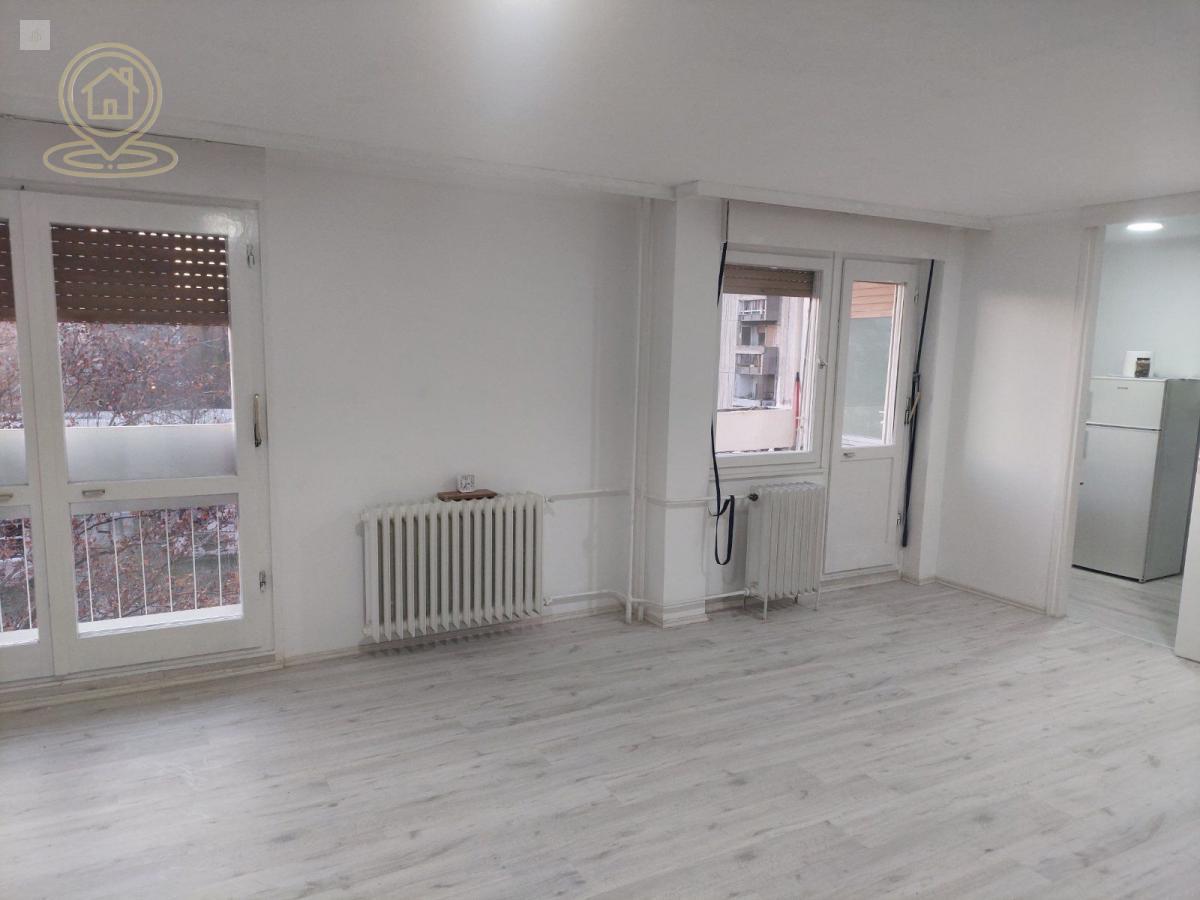 Izdavanje stanova Novi Sad – Trosoban stan 78m² Liman 3, odlična lokacija