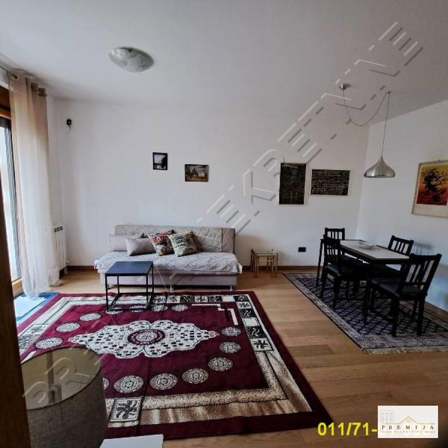 2.0, Hram Sv. Save, Sokolska, 55m2