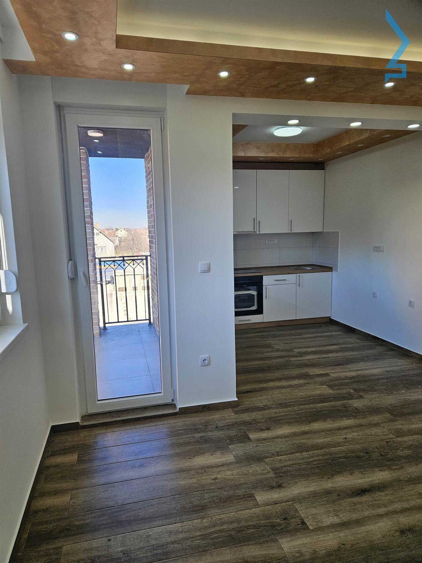 °Stan, 49 m2, Inđija