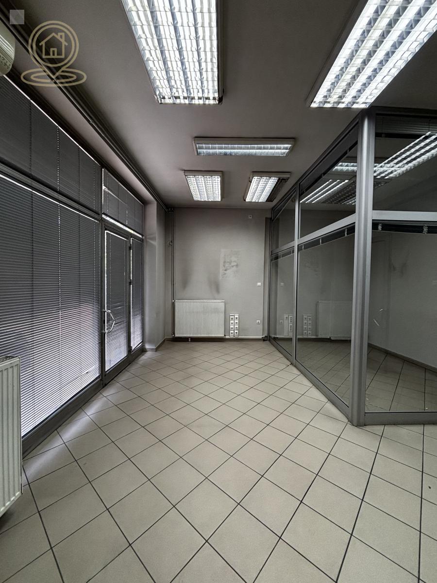 Izdavanje ekskluzivnog poslovnog prostora 450m² u centru Niša kod Narodnog pozorišta