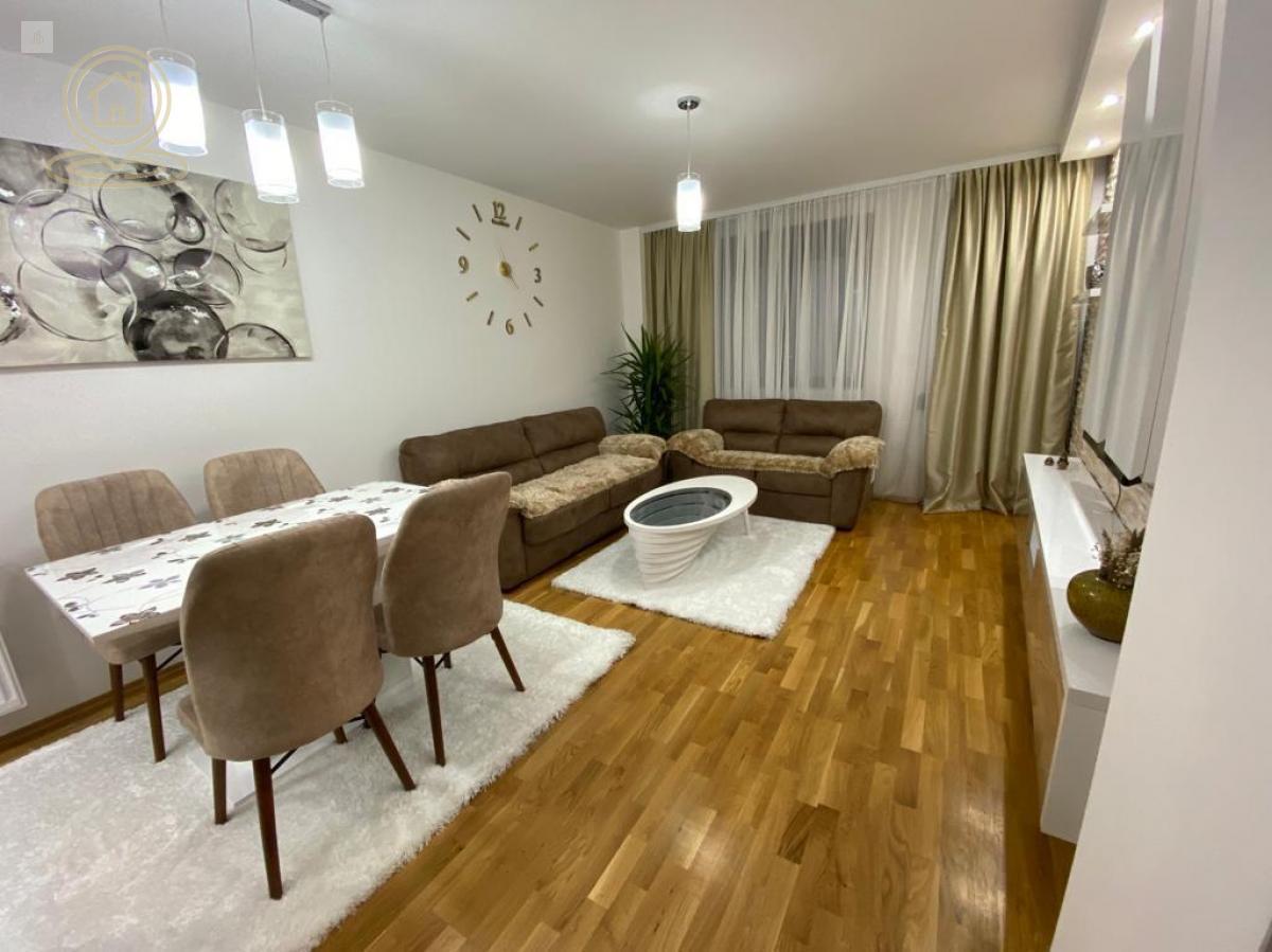 Luksuzan dvoiposoban stan 66m², terasa, novogradnja