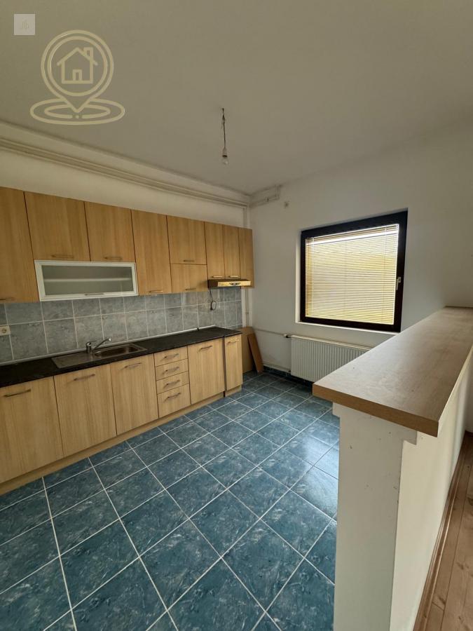 PRODAJA KUĆE U JAJINCIMA – 270 m² sa velikim potencijalom