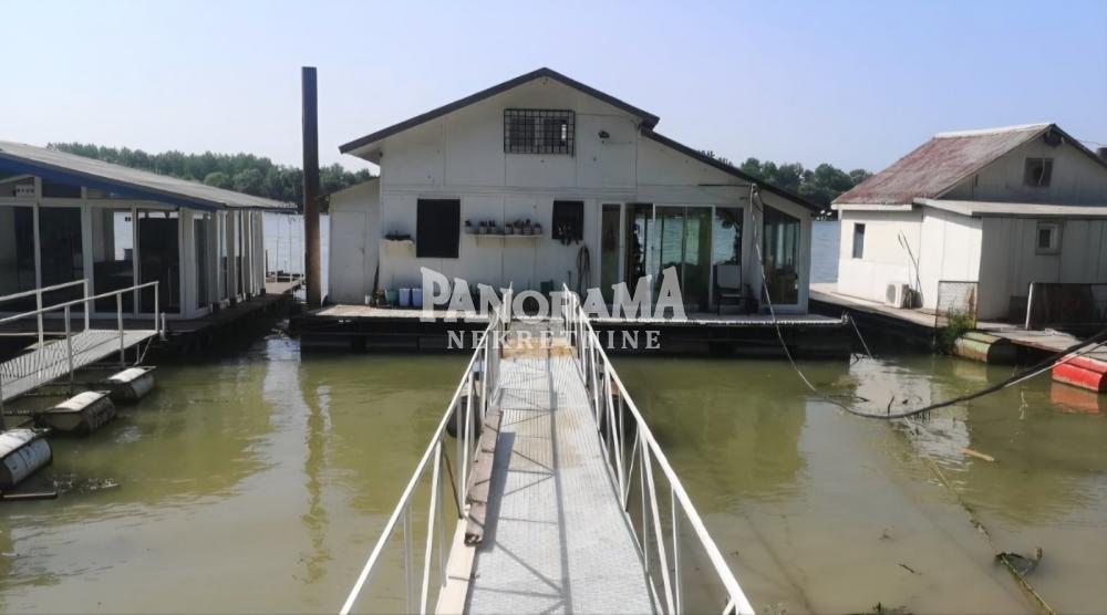 Splav Makiš , retko u ponudi ID#3305