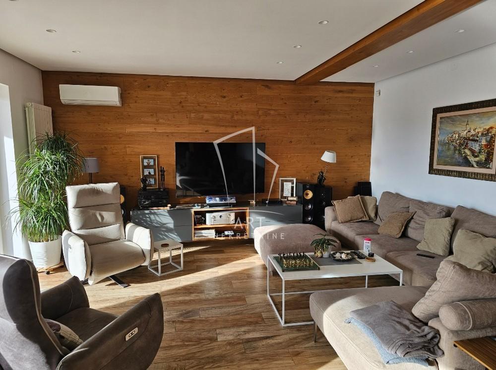 Vila sa bazenom, Beograd ID#13899