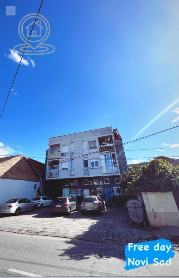 Izdavanje stana Novi Sad – Namešten, terasa, parking, video nadzor 43m
