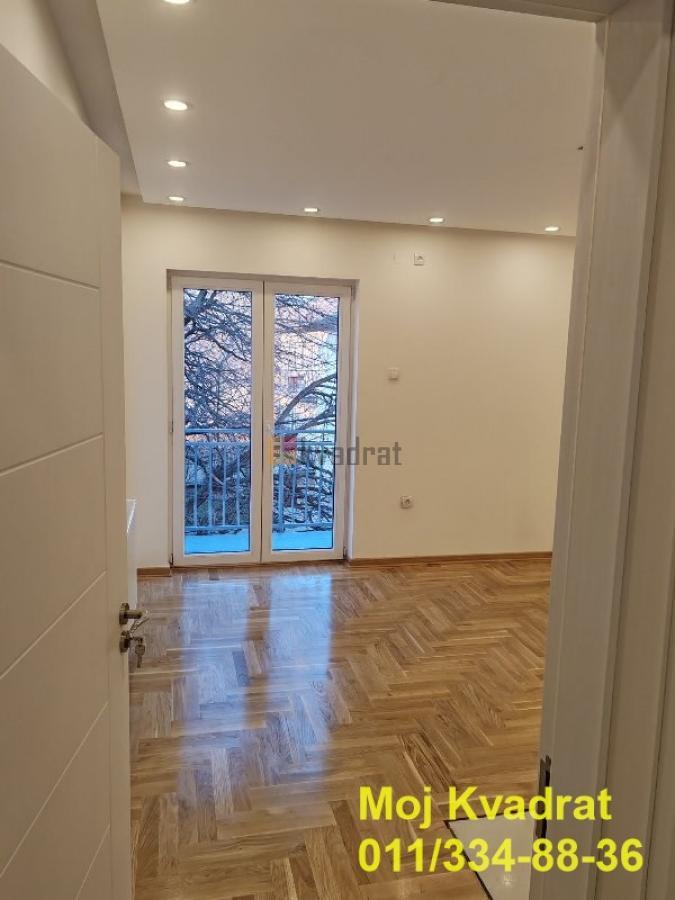 Čukarica, Žarkovo - Vodovodska, 64m2