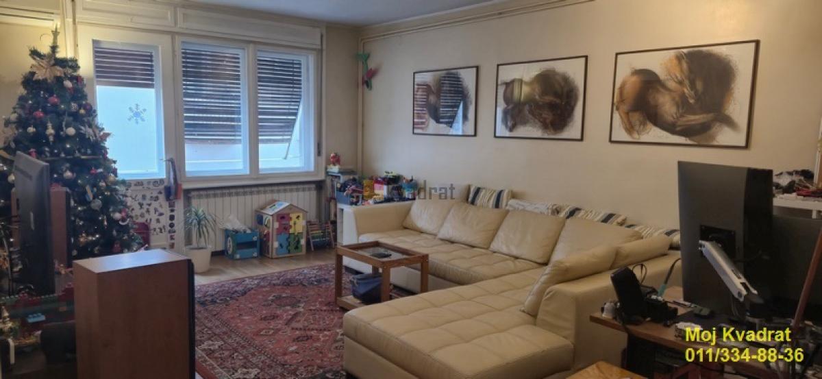 Vračar, Kalenić pijaca - Hadži Đerina, 74m2