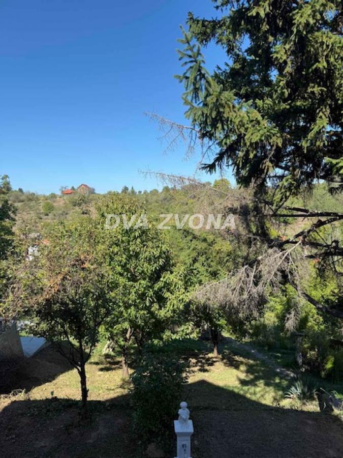 SNIŽENO-HITNA PRODAJA-KUĆA U SELU- ČORTANOVCI– PLAC 12 ARI, MIR I ZELENILO