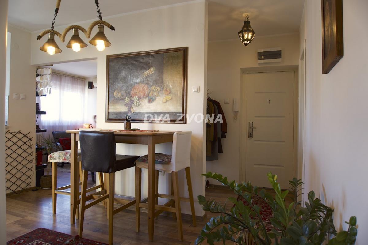 Bulevar Oslobođenja – Dvosoban stan 55m²