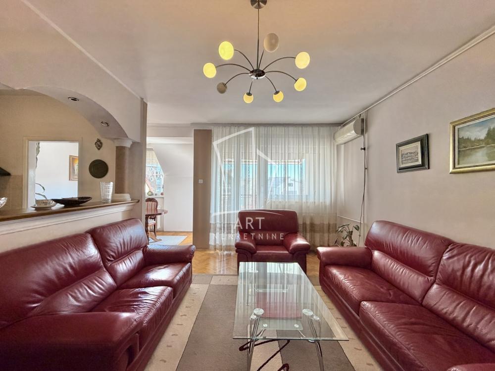 Južni bulevar, 96m2+4 terase ID#14213