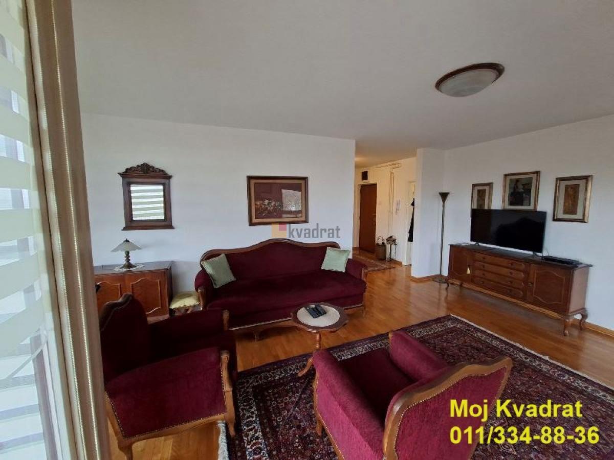 Savski venac, Dedinje - Veljka Lukića Kurjaka, 102m2