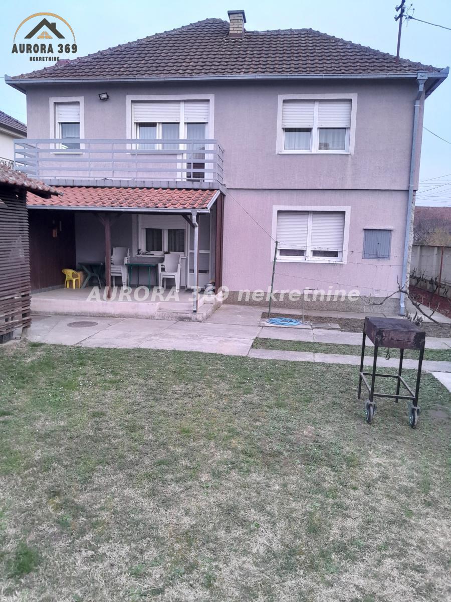 ODLIČNA KUĆA VETERNIK- NOVI SAD