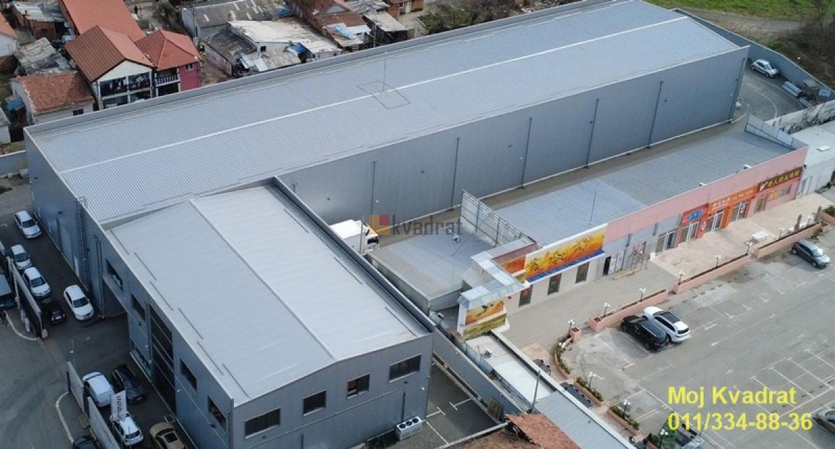 Zemun, Plavi horizonti (TC Zmaj) - Cara Konstantina, 2350m2