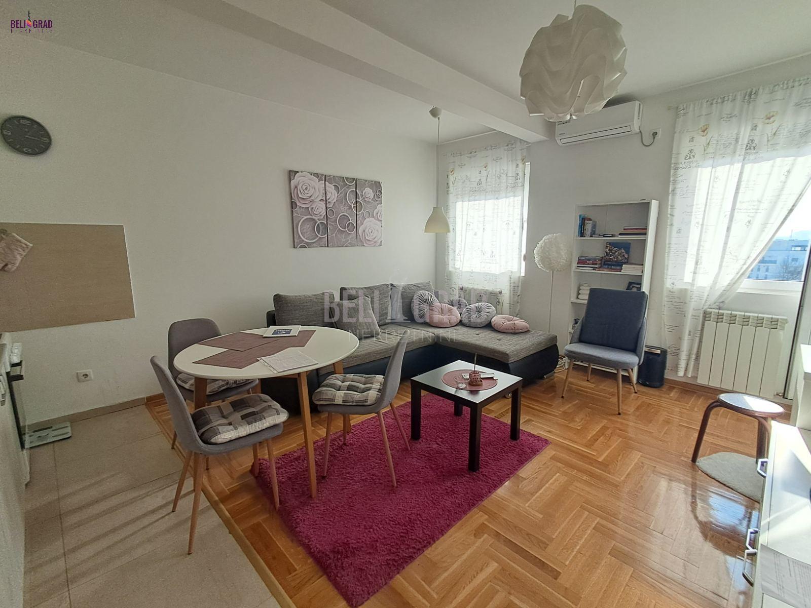 Konjarnik, Vinogradska