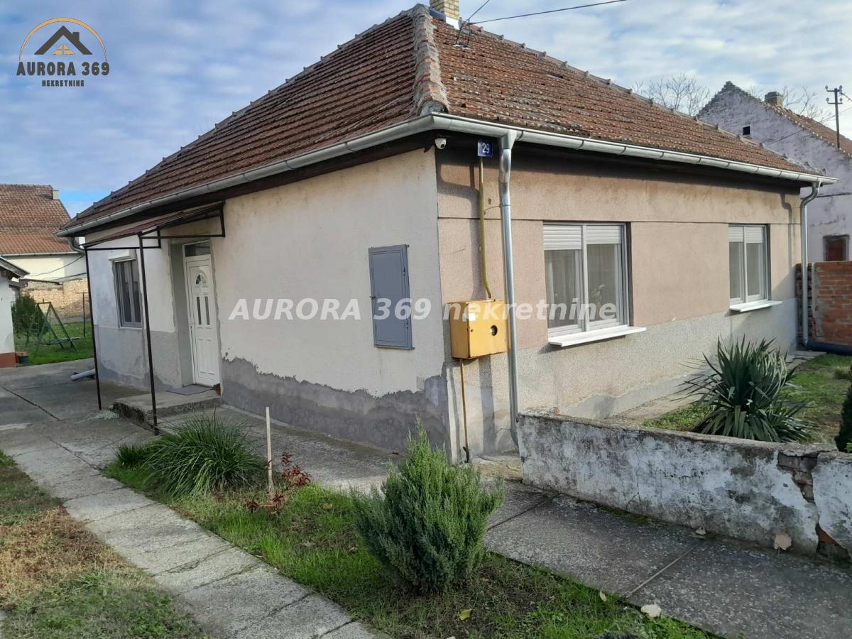 ODLIČAN PLAC U VETERNIKU-NOVI SAD