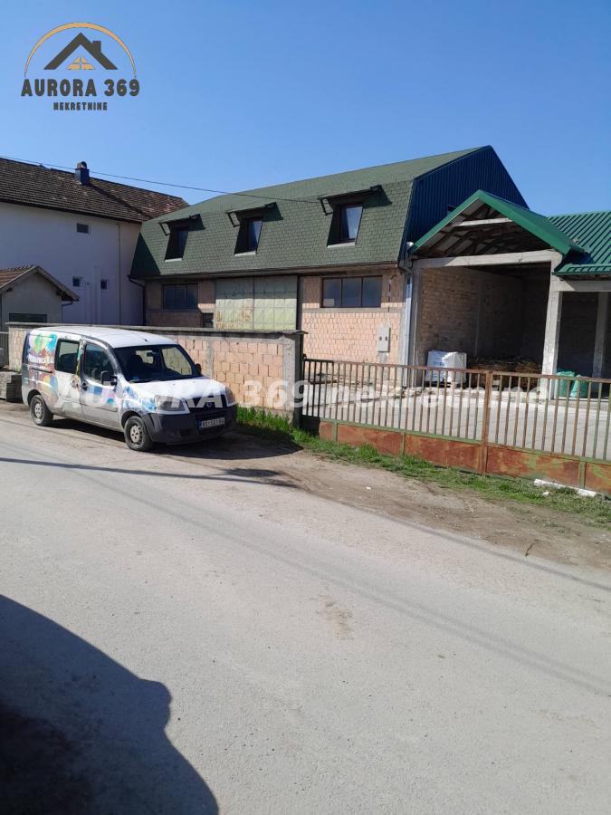 ODLIČAN POSLOVNI PROSTOR 860m2, VETERNIK-NOVI SAD