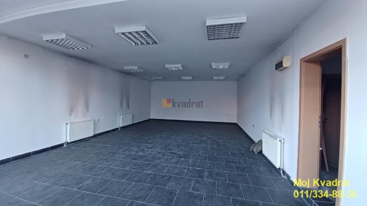 Čukarica, Filmski grad - Ratka Mitrovića, 64m2