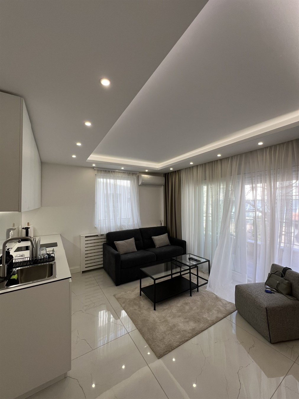 Jednoiposoban stan za izdavanje u Bilećkoj ulici, 45m2