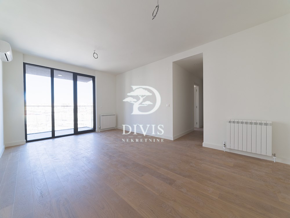 Prodaje se 4.0 stan u kompleksu BW IRIS,111m2