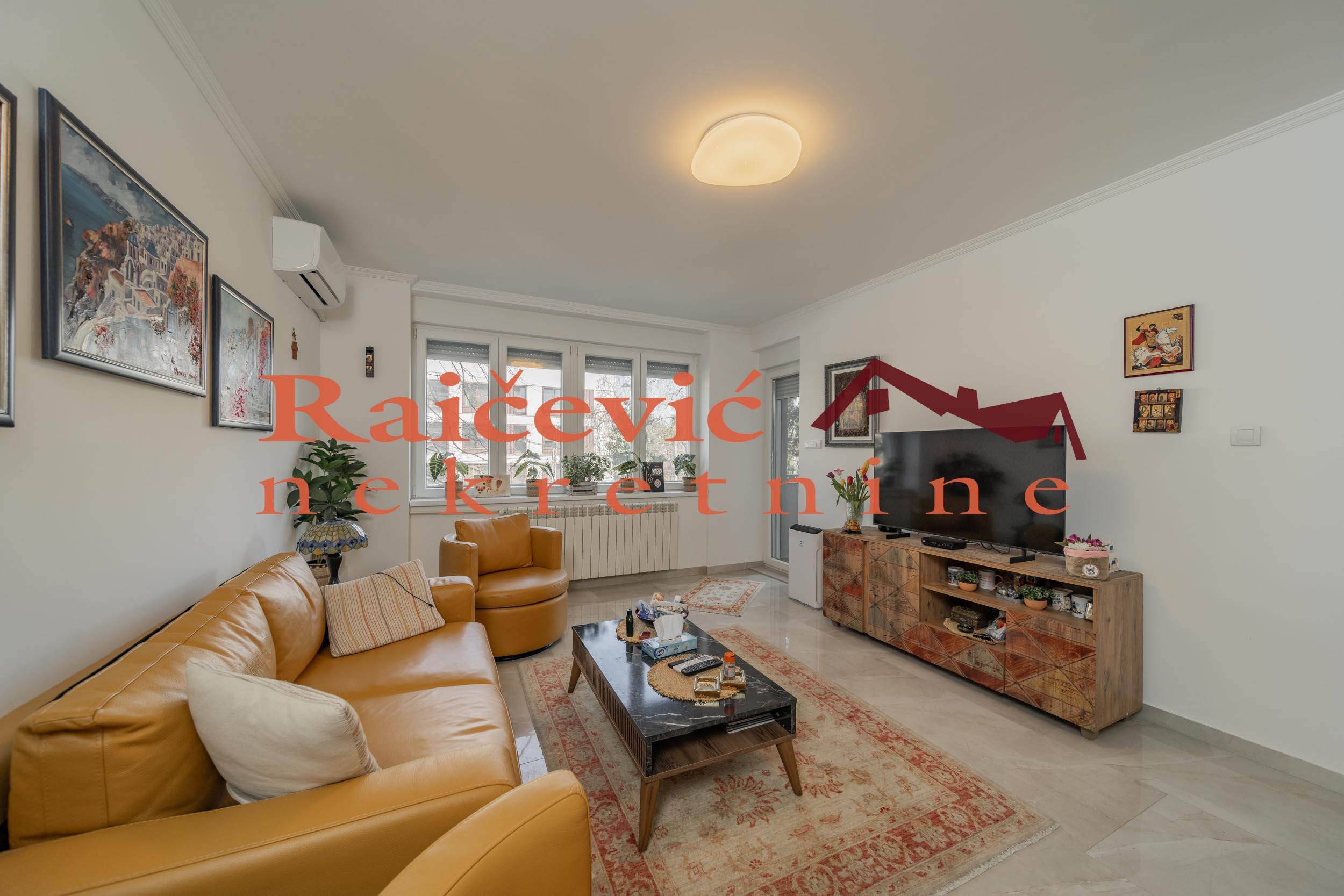 SAVSKI VENAC DEDINJE 80m2 , 2T ,390000e