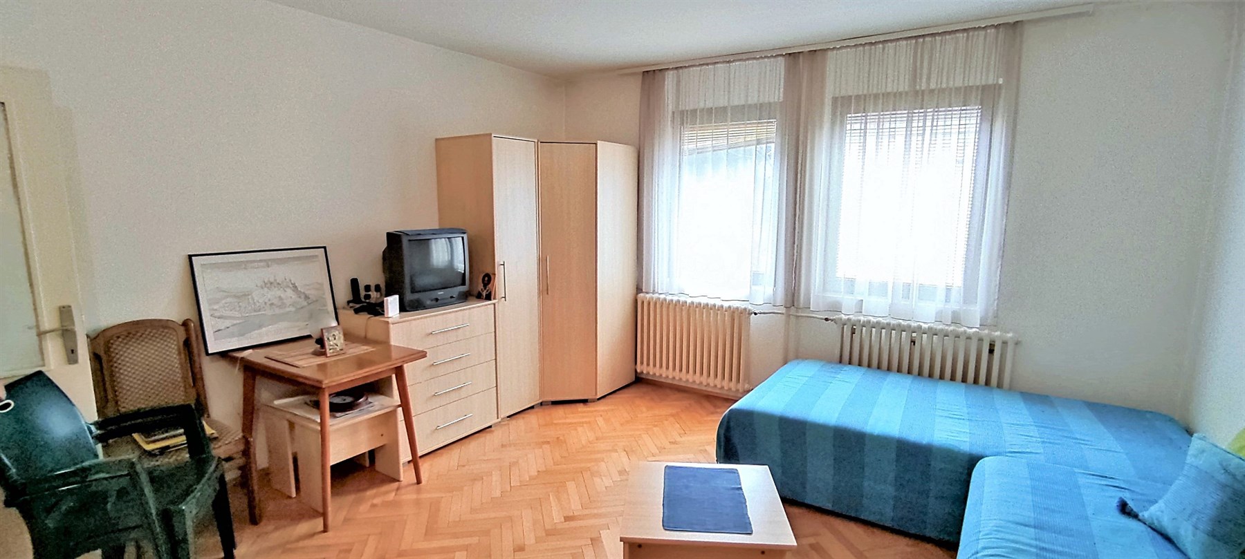 Resnik, Avala Grad, Saše Filipovića, bele fas cigle, namešte