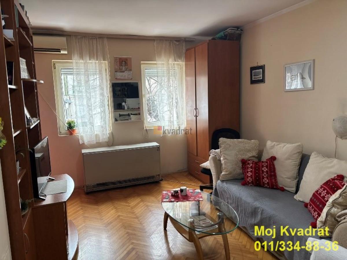 Palilula, Bogoslovija - Bata Lakina, 39m2