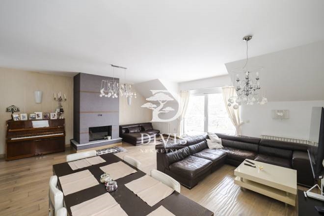 Lux 5.0 stan kod FON-a, 3 terase, 3 kupatila 153m2